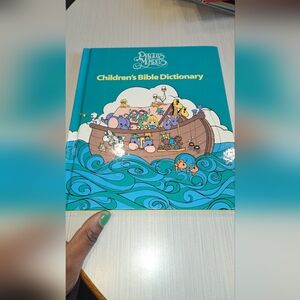 Precious moments book bible dictionary